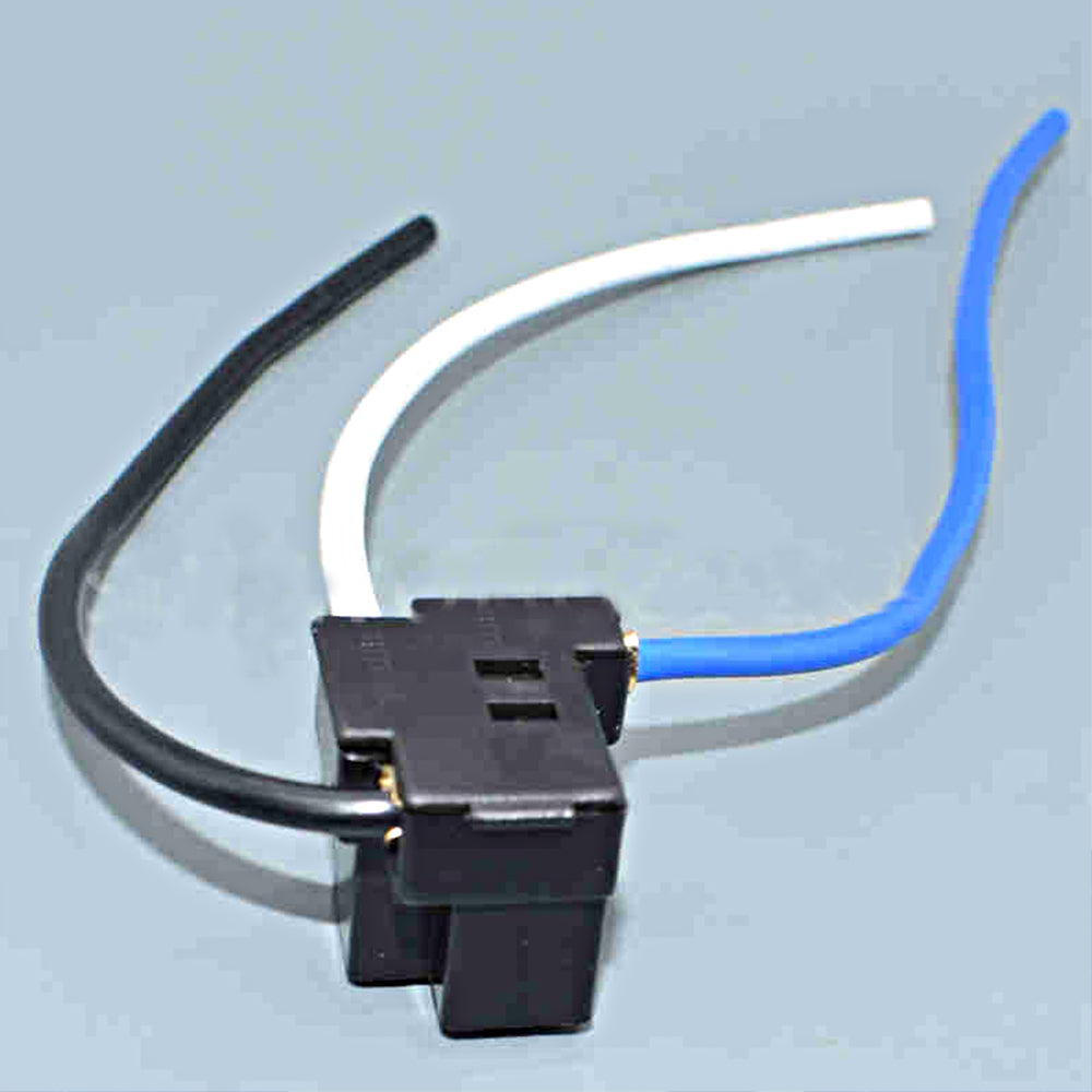 1 x Female H4 Plug 3 Pin Suits H4 Globe Adaptor Side Pre Wired Suit H4 Headlight