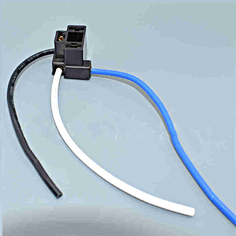 1 x Female H4 Plug 3 Pin Suits H4 Globe Adaptor Side Pre Wired Suit H4 Headlight