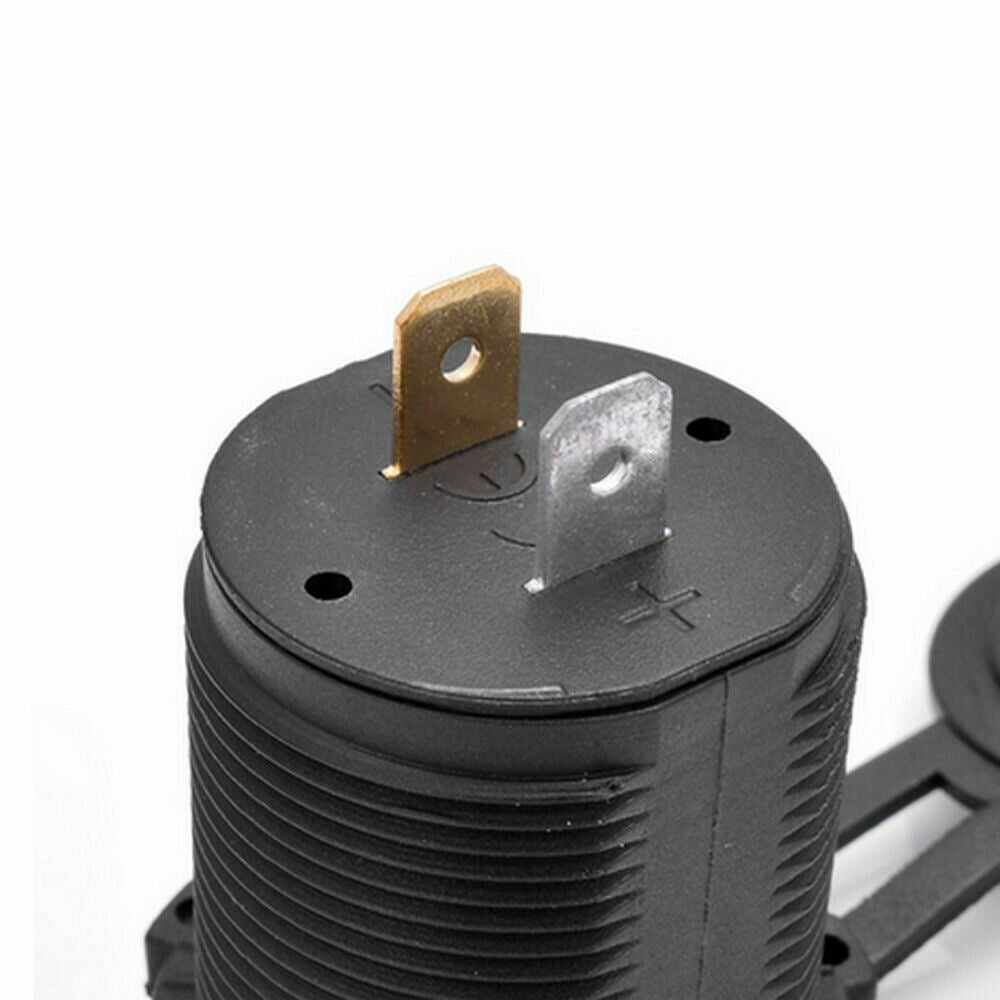 12/24V TWIN USB 1A and 2.1A FLUSH MOUNT STYLE SOCKET WITH COVER