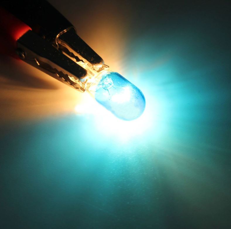 10 x T10 12v 5w Blue Coated Incandescent Canbus Globes (10pcs)