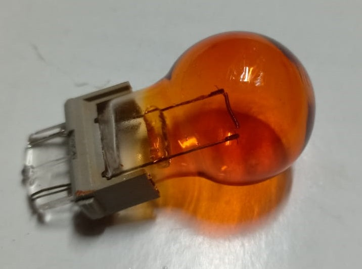10 x 3156 12V 27W 32CP AMBER COATED GLOBES FOUND IN MANY AMERICAN VEHICLES