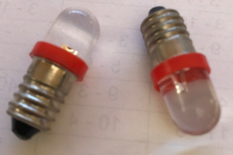 2 X 12V E10 RED DOME HEAD LED 15 DEGREE BEAM 50 LUMENS FOR DASH LIGHTS