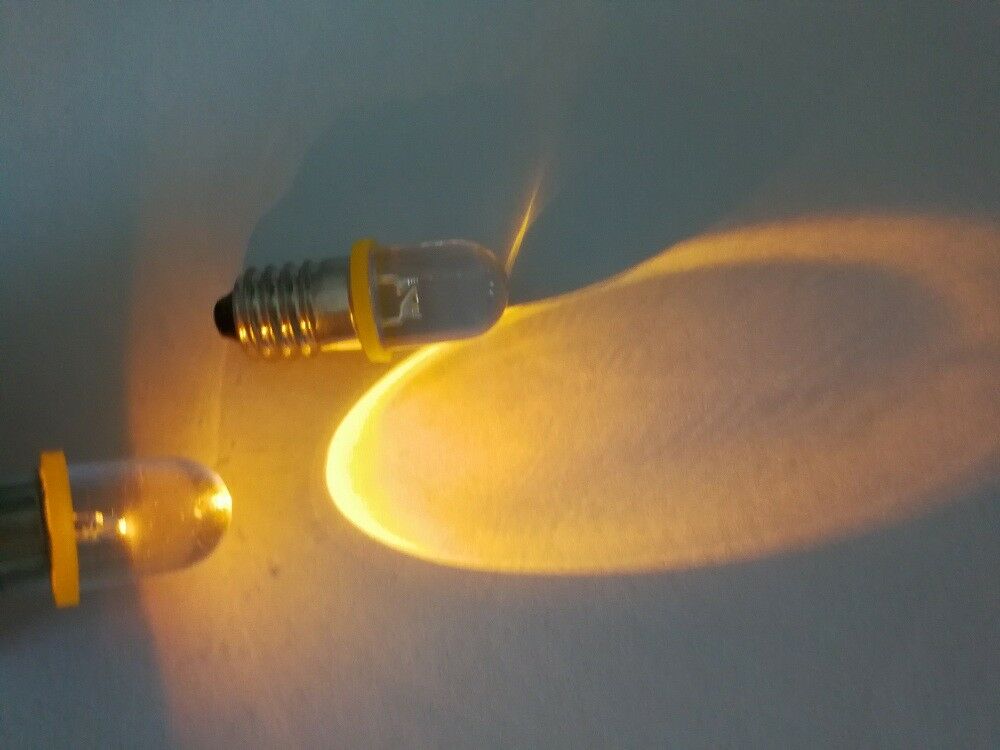 2 X 12V E10 YELLOW DOME HEAD LED 15 DEGREE BEAM 50 LUMENS FOR DASH LIGHTS