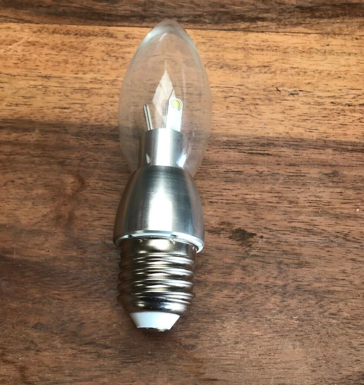 2 x E27 240v Chandelier Led Globe Cool White 6500k Globe 3w = 25w Incandescent