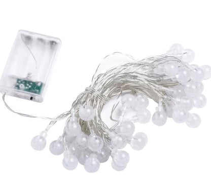 7.5m Cool White 50 Crystal Ball Garland String Lights AA Battery operated
